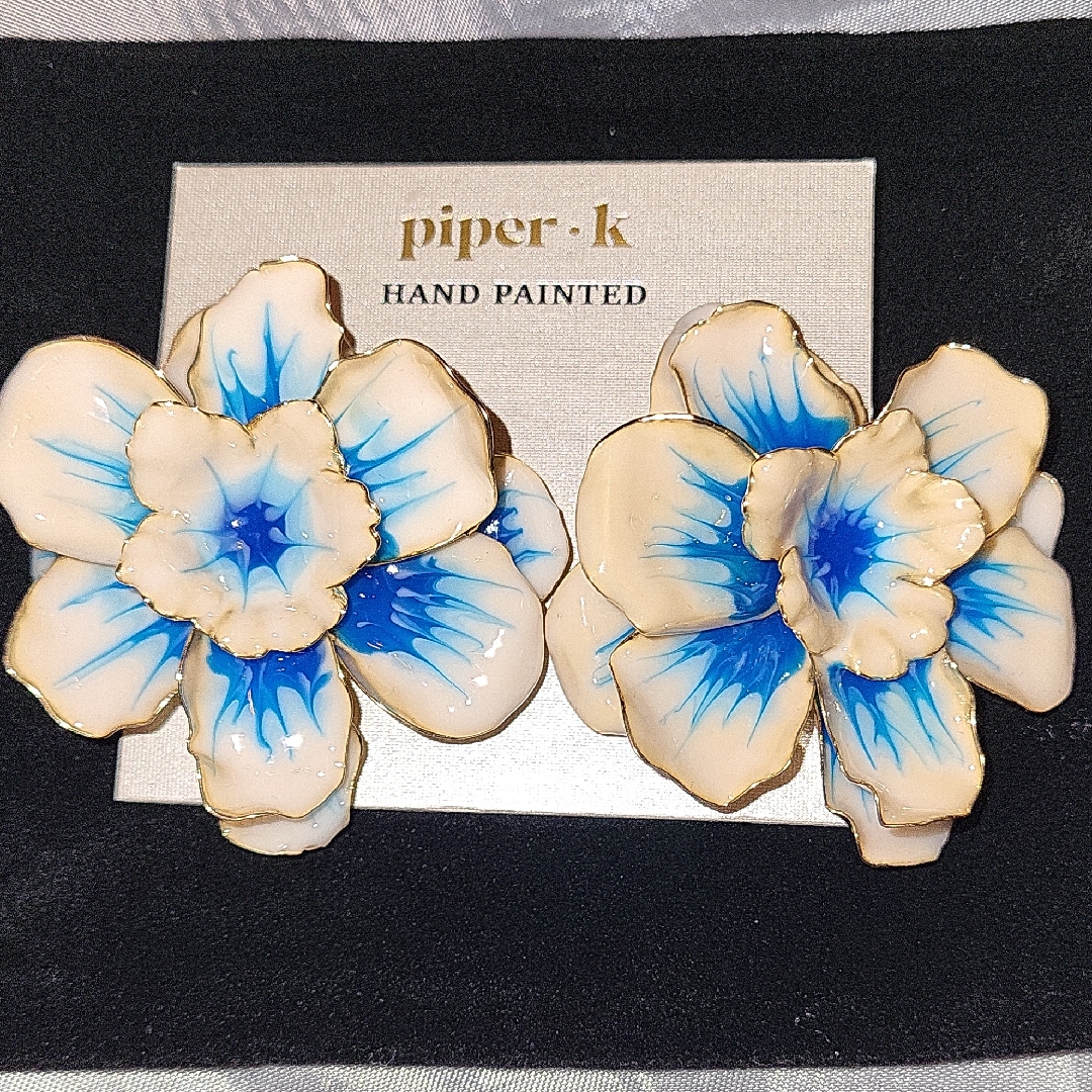 Piper-K Hand Painted Floral Earrings Bnwt Ta